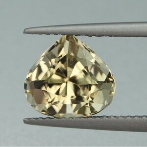 Scapolite 3.05 Cts Top Class Natural gemstone